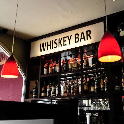 Comentarii opinii despre The Cellar