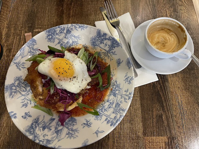 Hungry Bear Cafe/ Restaurant - Gorey