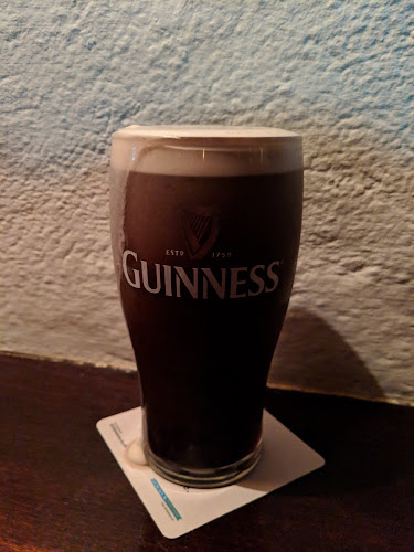 McGinleys Bar - Hospitality and gastronomy