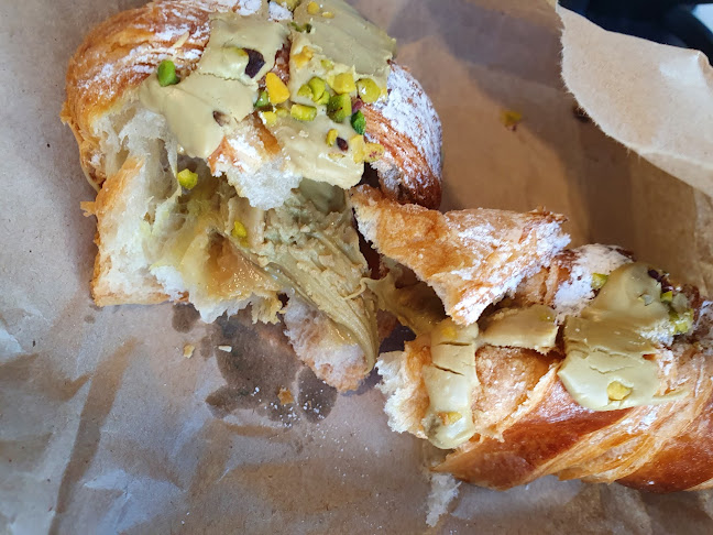 Comentarii opinii despre Alternative Bread Company