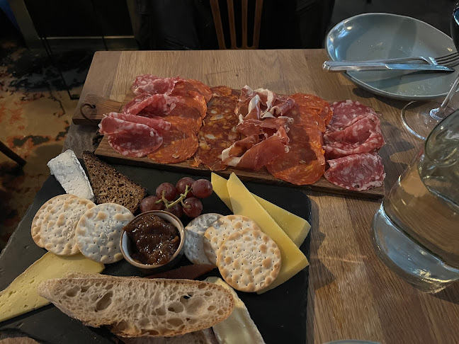 Comentarii opinii despre The Black Pig