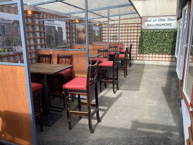 Smyth's Siopa Ól Pub - Hospitality and gastronomy