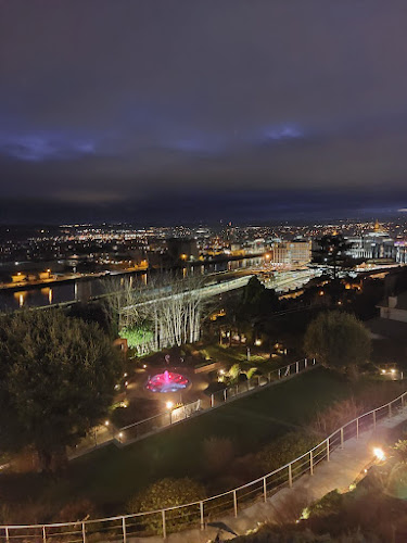 Comentarii opinii despre The Hideout Cafe And Art Gallery