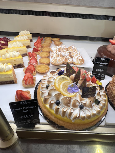 Le Petit Delice Limited - Co