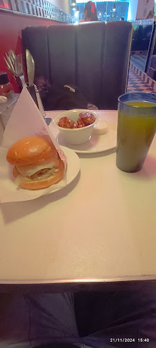 Shake Dog - Hospitality and gastronomy