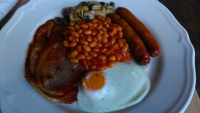 No.5 Coffee House - Hospitality and gastronomy