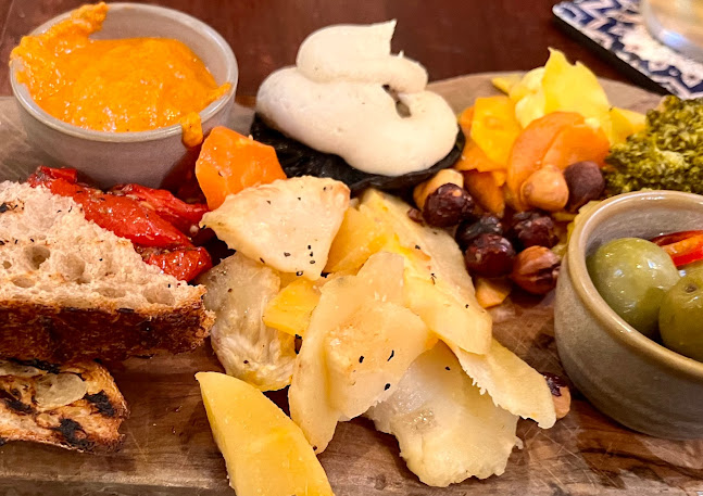 Momo Restaurant - Waterford