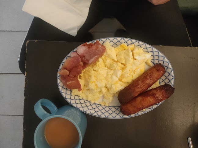 Danny's Bar Restaurant & Accomodation