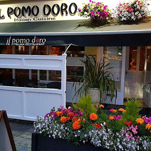 Il Pomo Doro - Hospitality and gastronomy