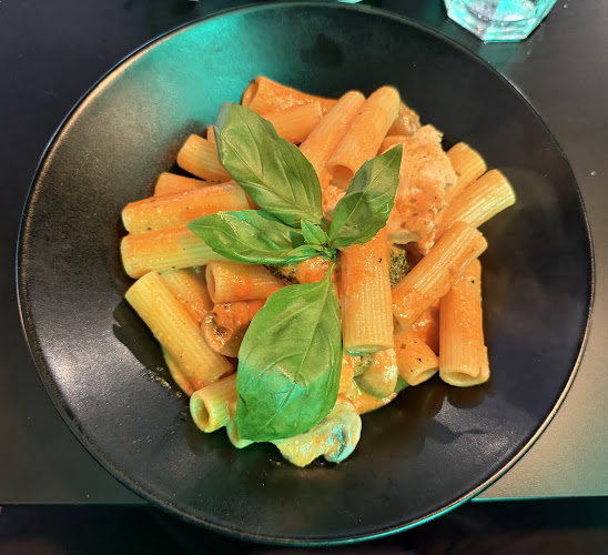 Comentarii opinii despre Empoli Restaurant