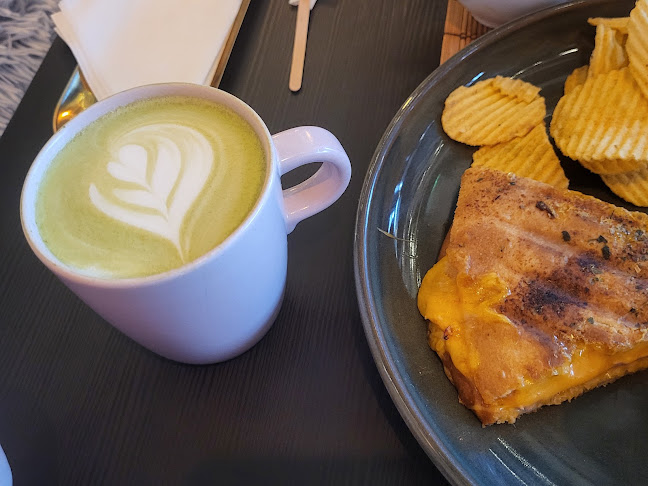 Comentarii opinii despre Grind House