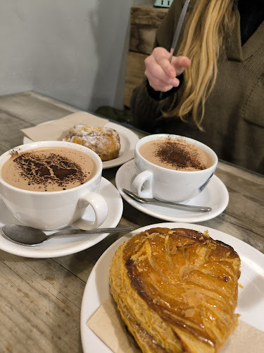 Le Petit Delice Limited - Co