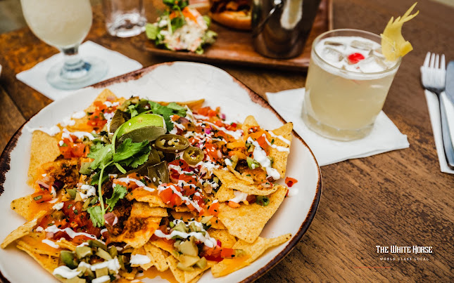 Comentarii opinii despre The White Horse Gastropub & Music Venue