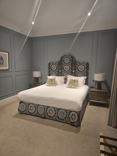 Silken Thomas & Accommodation