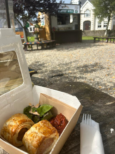 Frosses Coffee Well - Hospitality and gastronomy