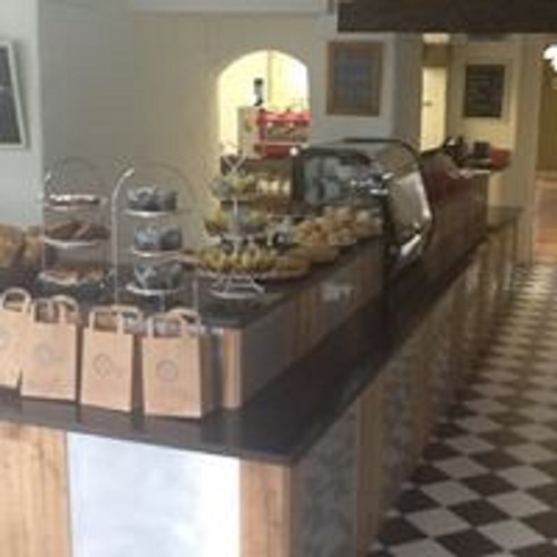 Bowe's Foodhall & Cafe - Hospitality and gastronomy