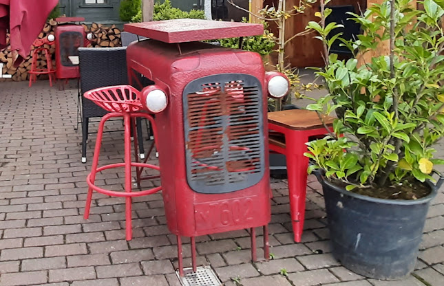 Maguires Cafe & Gift Shop