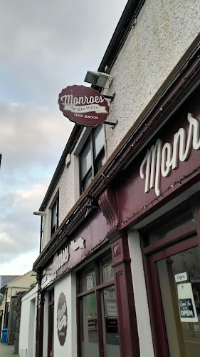 Monroes Pizza Pizza - Hospitality and gastronomy