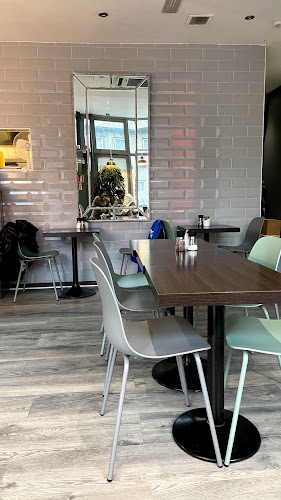 Galway Co, 4 Forster St, Galway, H91 EHX3