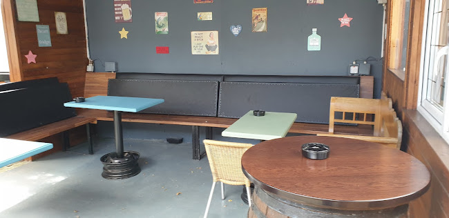 Comentarii opinii despre Larkins Pub