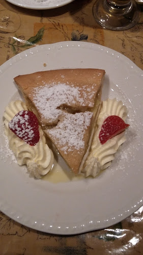 The Quays Bar and Restaurant - Hospitality and gastronomy