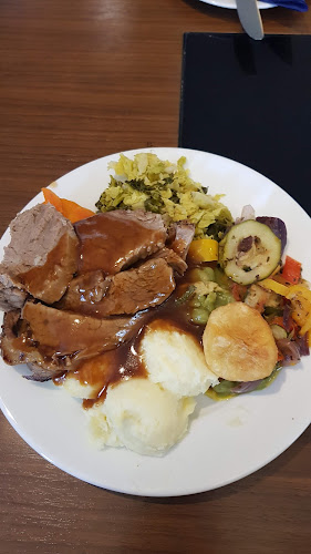 Opinii despre Matty's Pub - Apartments în Muine Bheag - Hospitality and gastronomy