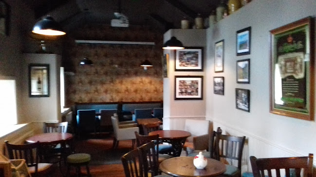 Kiersey's Bar and Tearoom - Hospitality and gastronomy