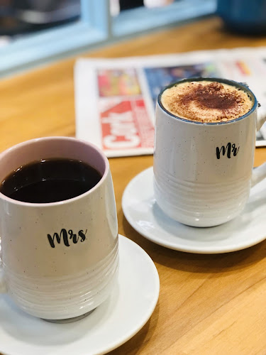 Opinii despre Plus and Minus Bubble Tea în Cork - Hospitality and gastronomy