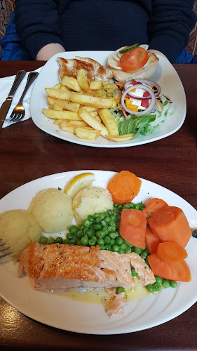 Kellys Bar-Steak & Seafood House - Hospitality and gastronomy