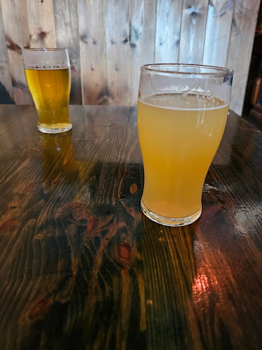 Comentarii opinii despre Crew Brewing Co.