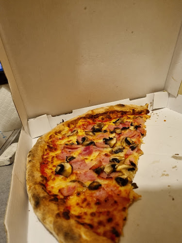 Roma Take Away Castlebellingam