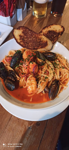 Comentarii opinii despre Olde Castle Seafood Bar