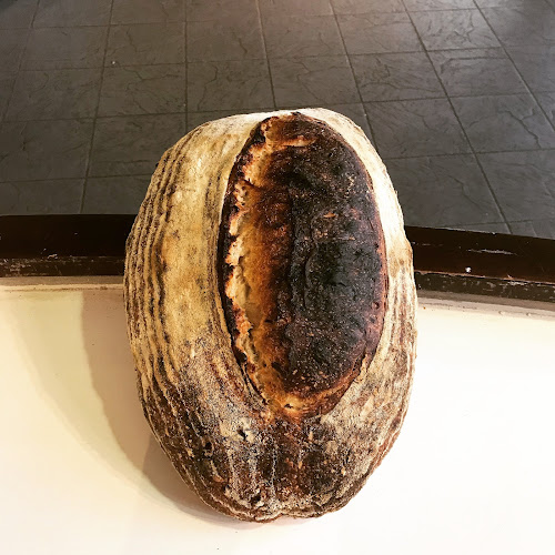 Comentarii opinii despre Cornrue Bakery