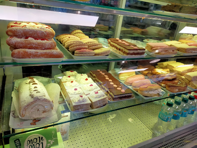 Unit 24, Wilton Shopping Centre, Sarsfield Rd, Wilton, Cork, T12 TW08