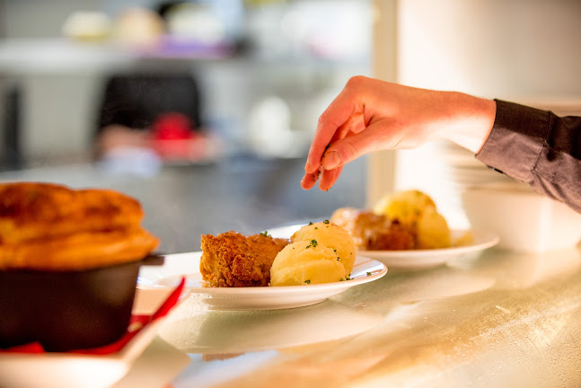 Revolution Craft Beer & Whiskey Bar - Waterford