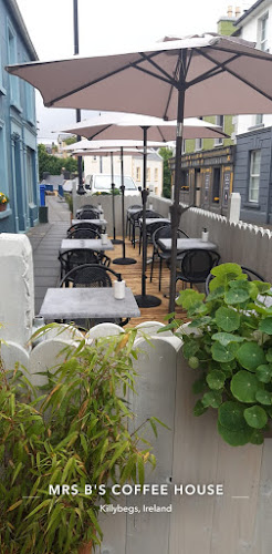 Comentarii opinii despre Mrs B's Coffee House