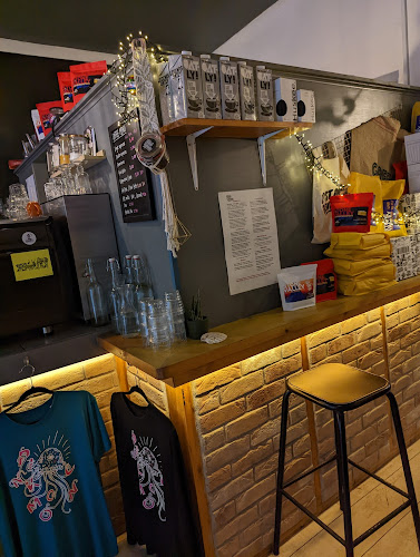 Pinkmoon Cafe - Hospitality and gastronomy