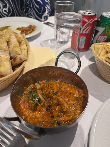 Opinii despre Usmania Indian Restaurant în Killarney - Hospitality and gastronomy