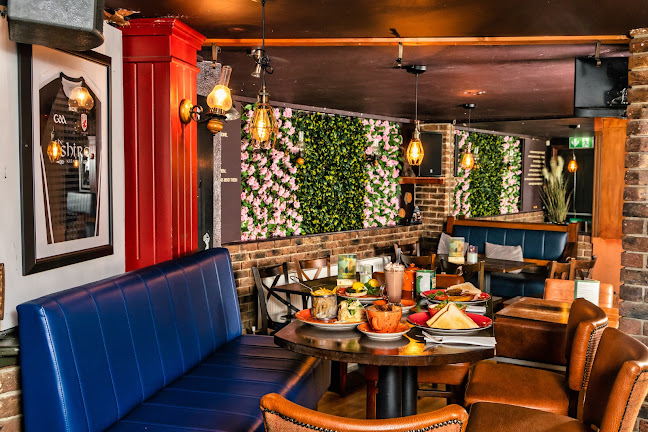 Comentarii opinii despre The Shire Bar & Cafe