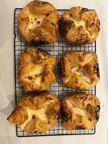 Wild Garlic Kitchen Bakery - Hospitality and gastronomy