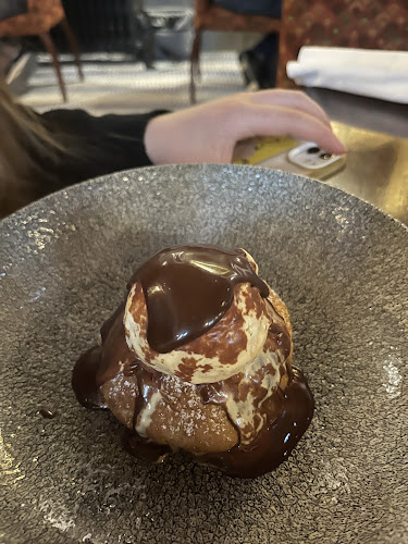 Chez Hans - Hospitality and gastronomy