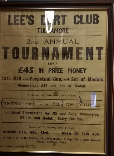 John Lee's Bar & Venue - Hospitality and gastronomy