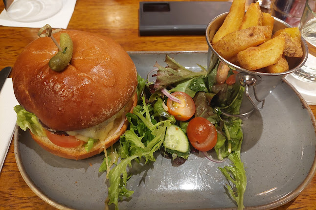 Muckross Rd, Dromyrourk, Killarney, Co. Kerry, V93 NH5W