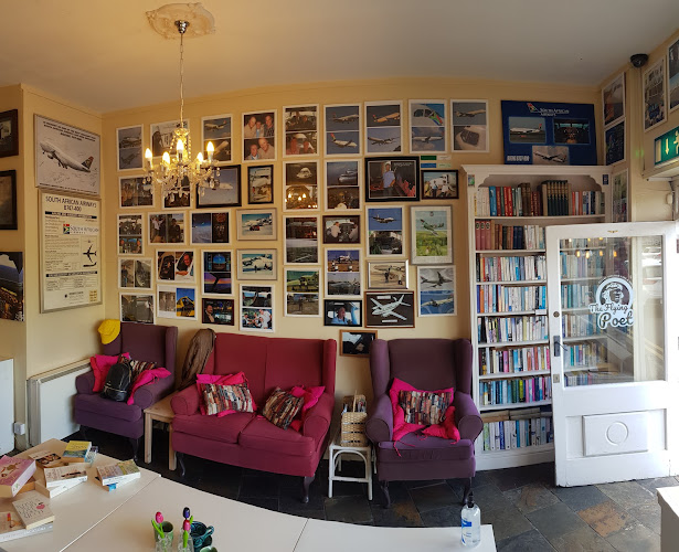 Comentarii opinii despre The Flying Poet Aviation Café - Delicious Coffee & Food