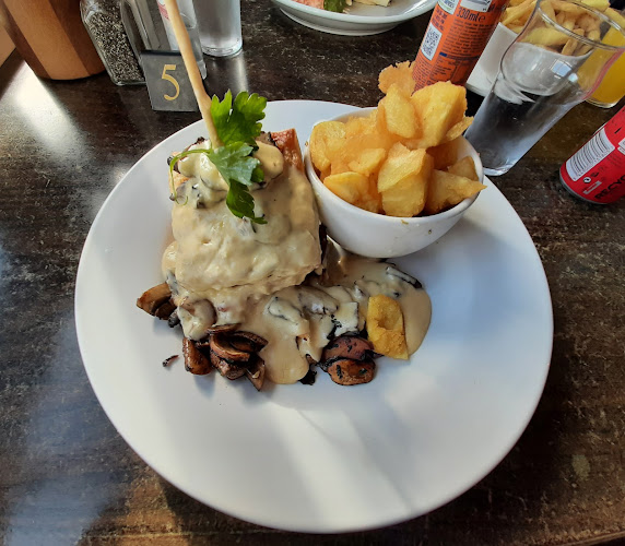 32 Grattan Square, Dungarvan, Co. Waterford, X35 XK88