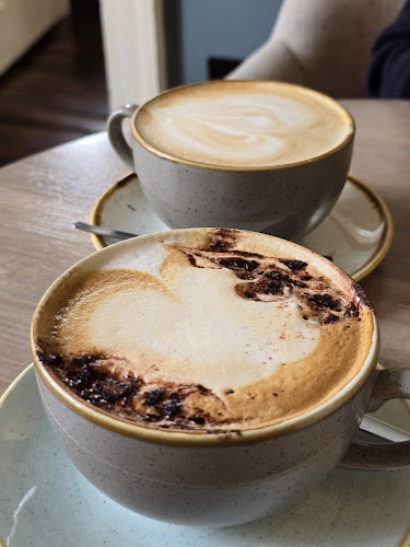 Corrib House Tea Rooms & Guest Accommodation - Galway