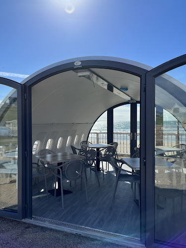 Surfers Bar - Hospitality and gastronomy