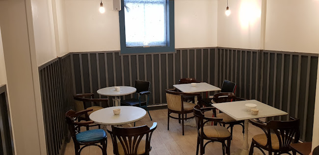 Comentarii opinii despre Pinkmoon Cafe