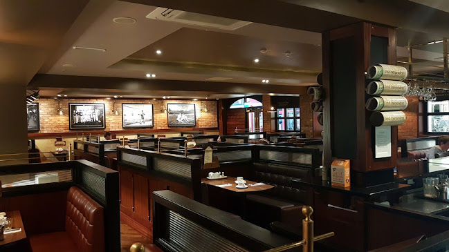 Sherwood Inn - Hospitality and gastronomy