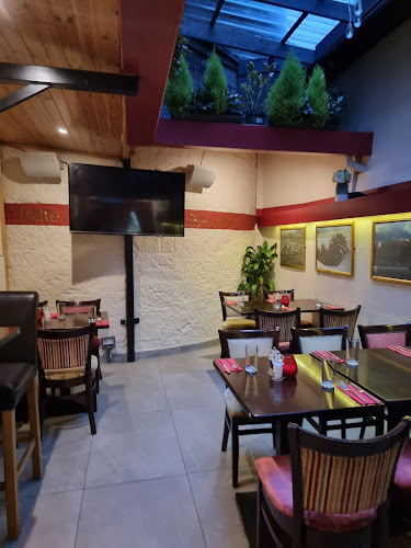 Cedar House Pizza - Hospitality and gastronomy